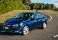 Chevrolet anuncia novo carro para o Brasil e reestilização da família Onix