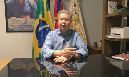 "Sistema de saúde em Manaus já colapsou", diz prefeito da cidade
