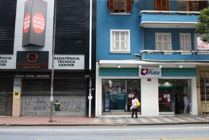 Farmácias continuam funcionando em São Paulo no período de quarentena