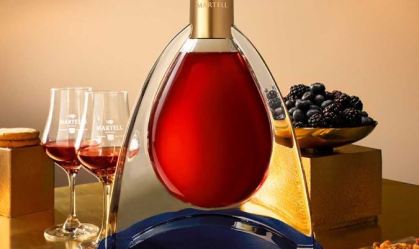 Garrafa do conhaque Martell L’Or