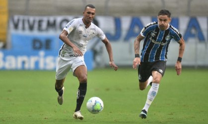 Santos vence Corinthians por 1 a 0 e se aproxima da Libertadores