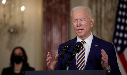 O presidente dos Estados Unidos, Joe Biden, busca implementar pacote de US$ 1,9 