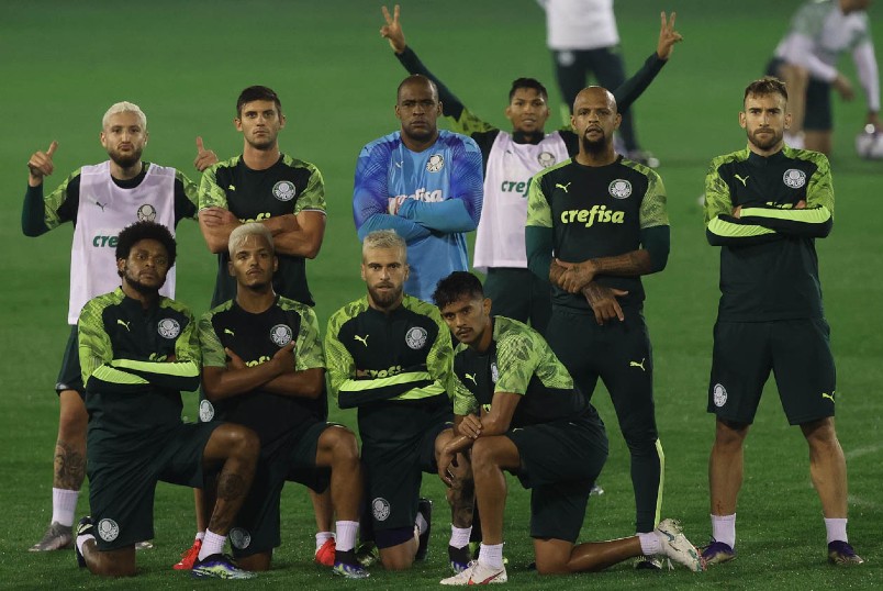 Jogadores do Palmeiras treinam para semifinal contra o Tigres no Mundial da Fifa