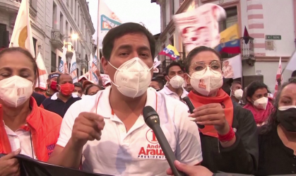 Andrés Arauz, apoiado por Rafael Correa, lidera as pesquisas no Equador