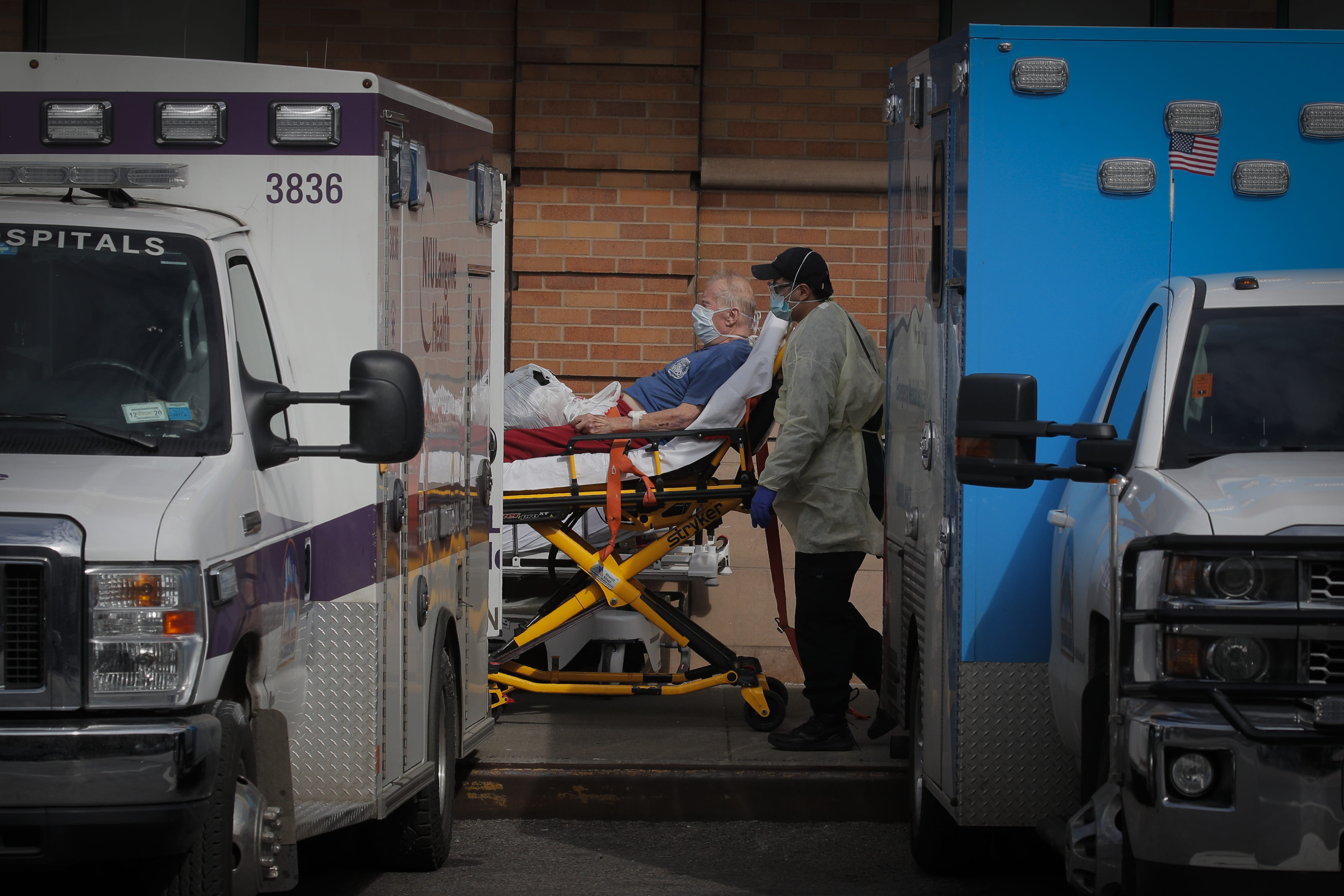 HEALTH-CORONAVIRUS-USA-NEW-YORK__Reuters_Brendan Mcdermid_07_04_2020