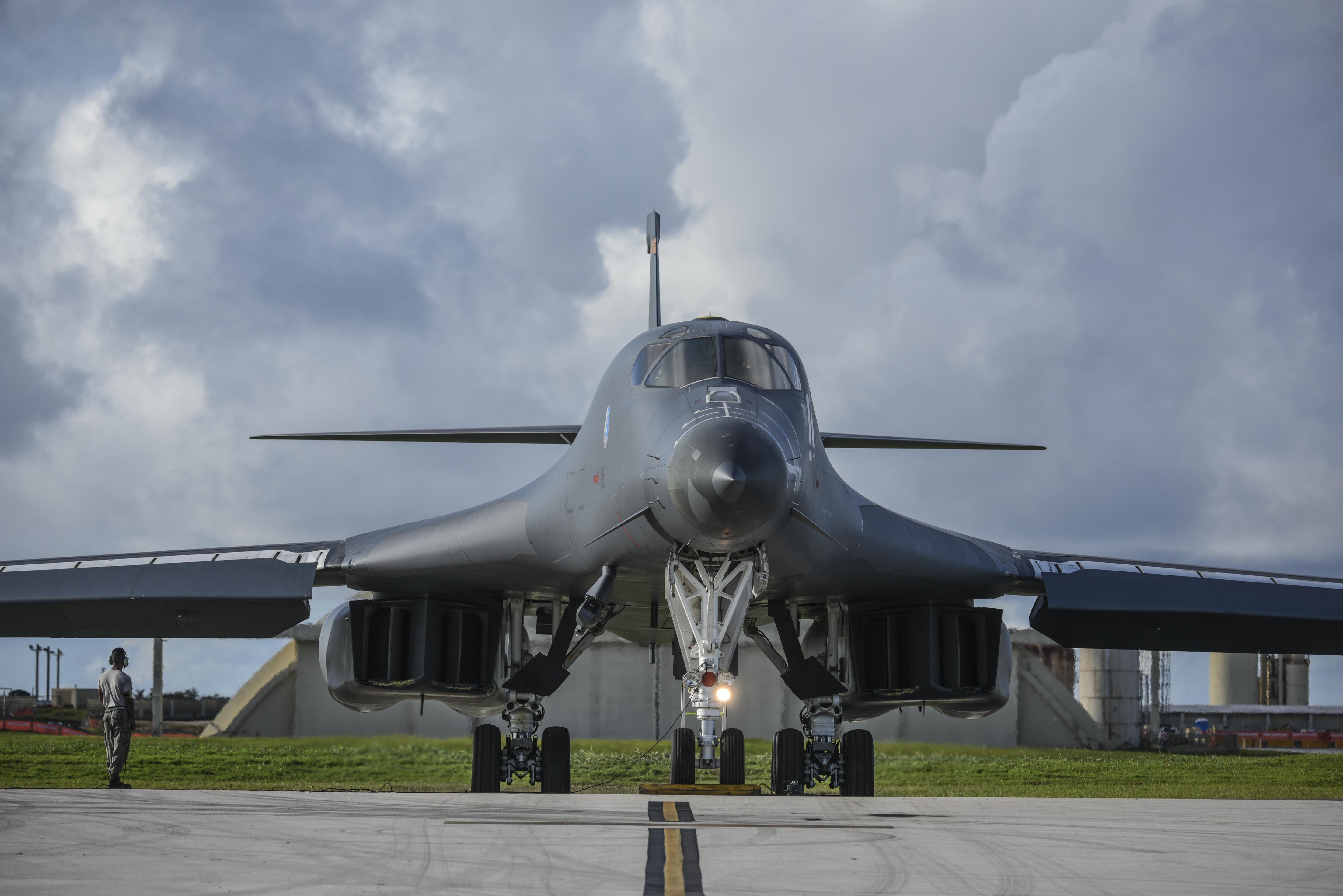 Bombardeiros americanos são deslocados para a Noruega