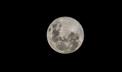Superlua é observada pelo mundo; entenda o fenômeno