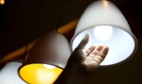 Aneel aprova rateio de R$ 5,5 bi da UBP para aliviar alta na conta de luz