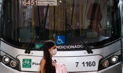 Apenas 47% estão cumprindo isolamento social no estado de SP; ideal é 70%