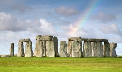 Stonehenge foi erguido primeiro no País de Gales, dizem arqueólogos