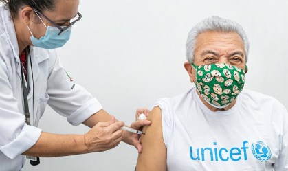 Criador da Turma da Mônica, Mauricio de Sousa é vacinado contra Covid-19