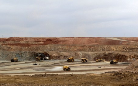 Vista de operação de mineração. 23/6/2012.