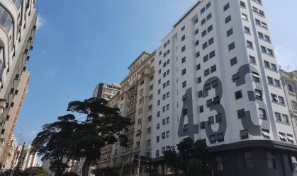 Prédio Uliving 433, na Avenida Duque de Caxias, região central de São Paulo 