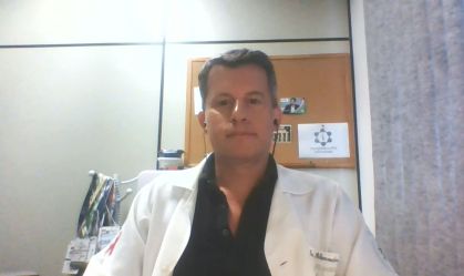 Vitamina C e zinco podem prejudicar tratamento de Covid-19, diz infectologista