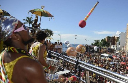 Desfile do bloco do Olodum em Salvador