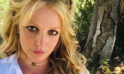Britney diz que 'chorou por duas semanas' após ver documentário sobre sua vida