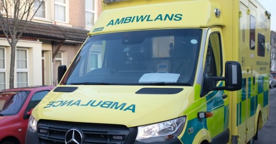 Veículo da Welsh Ambulance Services NHS Trust
