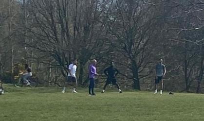Mourinho admite erro após treinar jogadores em parque público da Inglaterra