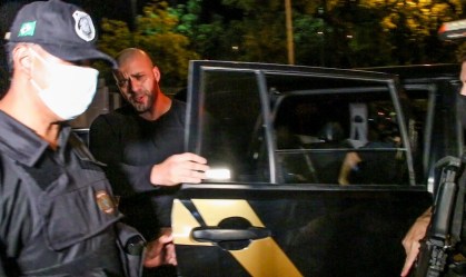 Deputado federal Daniel Silveira (PSL) é conduzido ao IML do Rio de Janeiro (RJ)