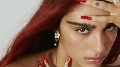 Lourdes em campanha para a Marc Jacobs