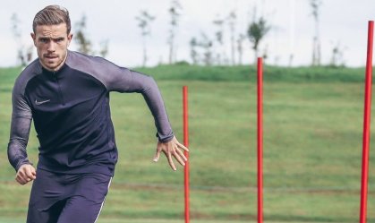 Jogadores da Premier League fazem doação para serviço médico do Reino Unido