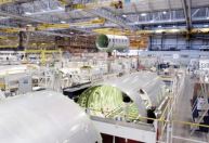 Bombardier perde 66% em lucro no 1º tri e tem receita abaixo das projeções