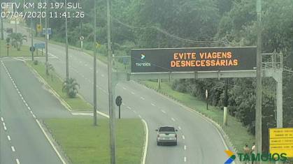 Movimento na rodovia dos Tamoios