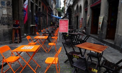 Consumo em restaurantes cai 64% em abril em meio ao isolamento, diz Alelo