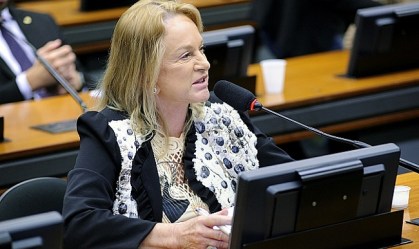 Após reviravolta, Magda Mofatto (PL-GO) relatará prisão de Silveira na Câmara