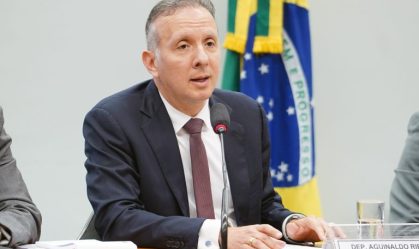 Relatório final isenta cesta básica e acaba com mecanismo criticado por supermercados