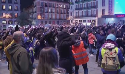 Mais de 60 pessoas já foram presas na Espanha em protestos a favor de rapper