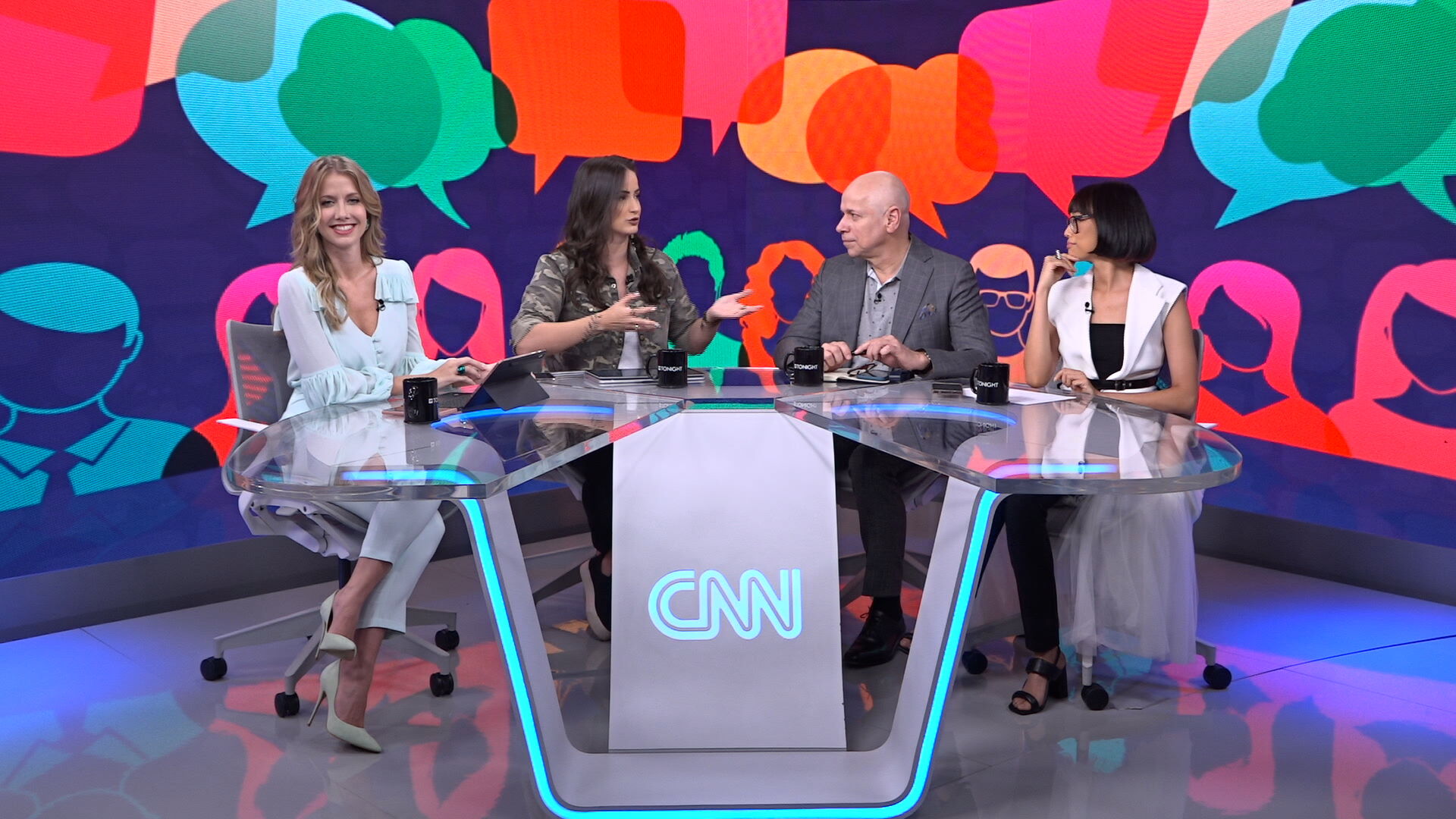 CNN Tonight, talk show apresentado por Mari Palma, Gabriela Prioli e Leandro Kar