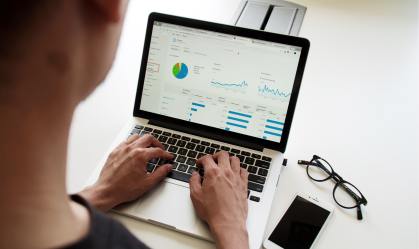 10 aplicativos e planilhas digitais para organizar suas finanças