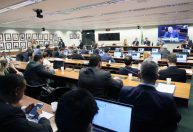 Conselho de Ética analisa ações contra Jandira, Glauber e Da Cunha nesta quarta (8)