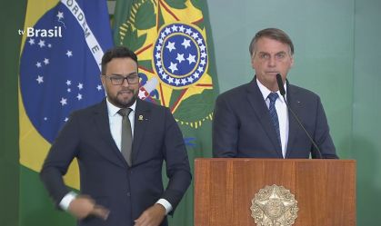 Bolsonaro veta dois dispositivos da lei de autonomia do BC