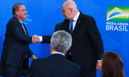 Análise: Onyx Lorenzoni e Osmar Terra traduziram o que Bolsonaro pensa