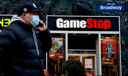 Ações da GameStop recuam 13% após plano de vender 3,5 milhões de papéis