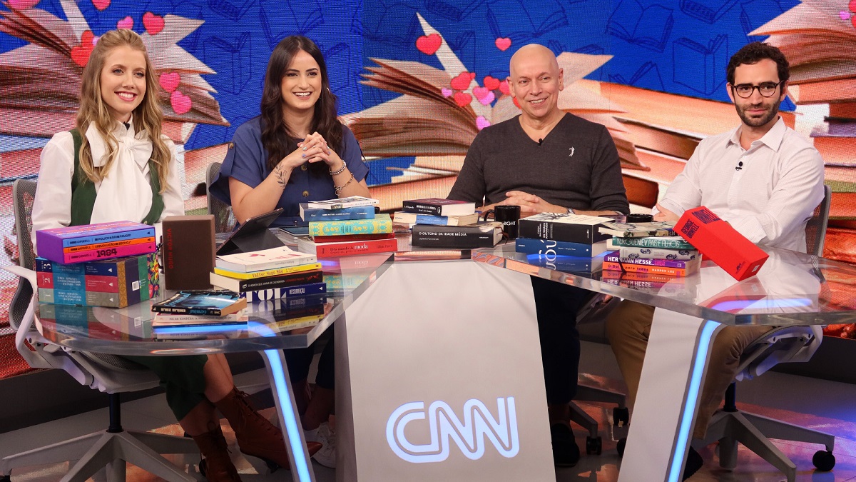 CNN Tonight, talk show apresentado por Mari Palma, Gabriela Prioli e Leandro Kar