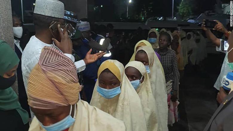 Meninas resgatadas na Nigéria