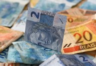 Renda habitual do brasileiro cai 6,6% no segundo trimestre, aponta Ipea