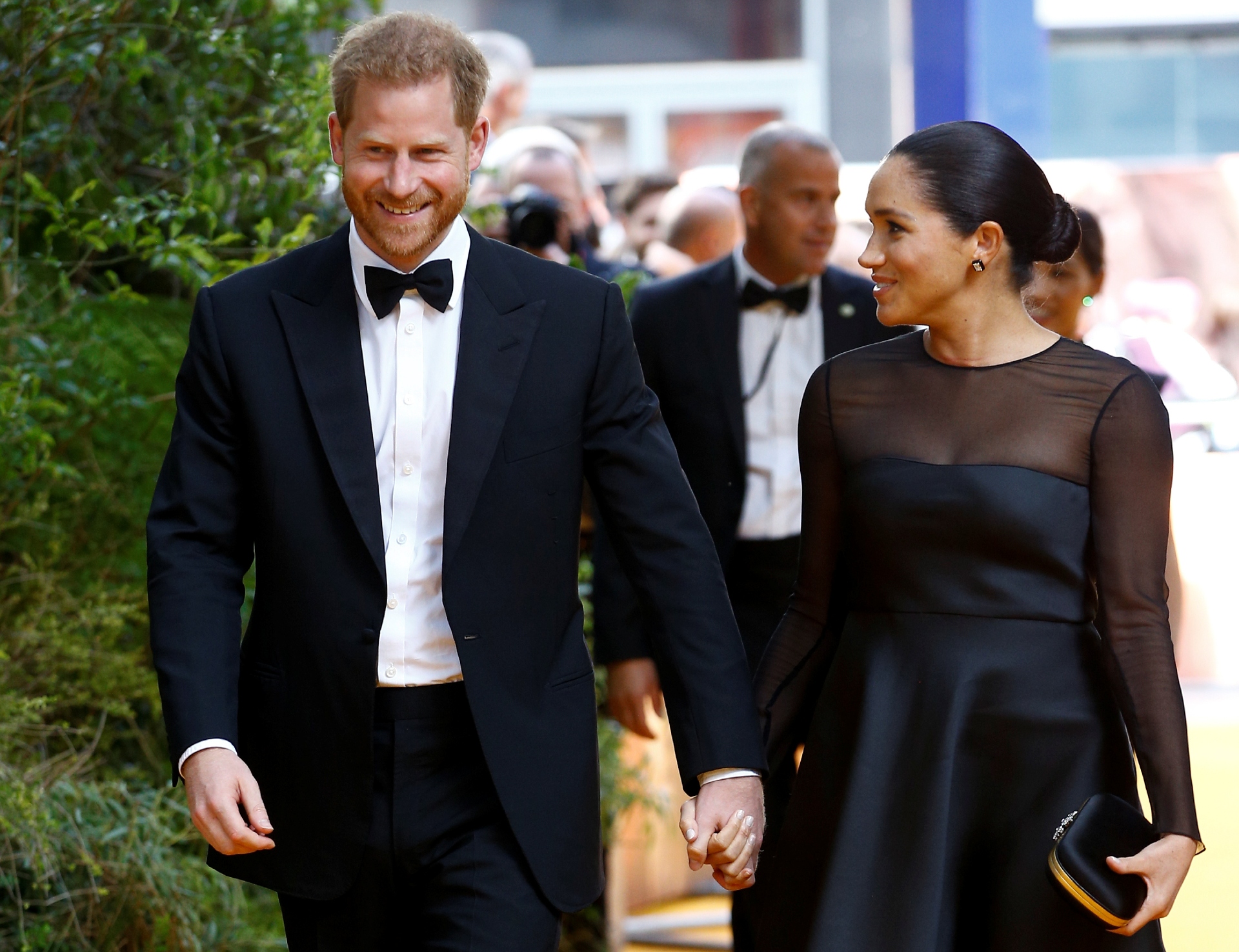 Jornal britânico afirmou que Meghan expulsou funcionários; porta-voz nega