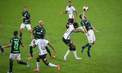 Corinthians e Palmeiras se enfrentaram nesta quarta-feira (3) em São Paulo