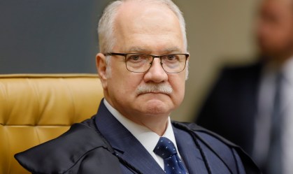 Fachin mantém dívida de MG suspensa até 1º de agosto