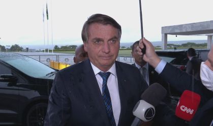 Com aval de Bolsonaro, Congresso anistia dívida bilionária de igrejas