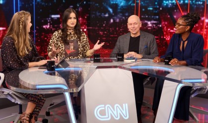 CNN Tonight: desrespeito com símbolos culturais causa polêmicas