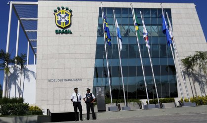 CBF defende jogos durante a pandemia e diz que times cumprem medidas sanitárias