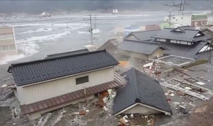 Em um único dia, Japão enfrentou terremoto, tsunami e desastre nuclear
