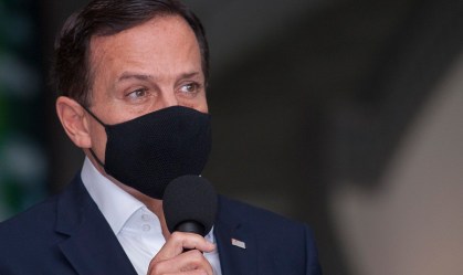 João Doria fala sobre a fase emergencial em São Paulo