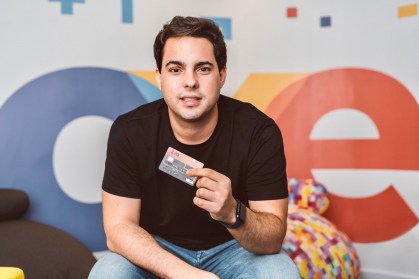 Zro Bank, Edísio