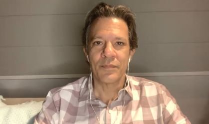 'Lula estava muito cético com a possibilidade de concorrer em 2022', diz Haddad